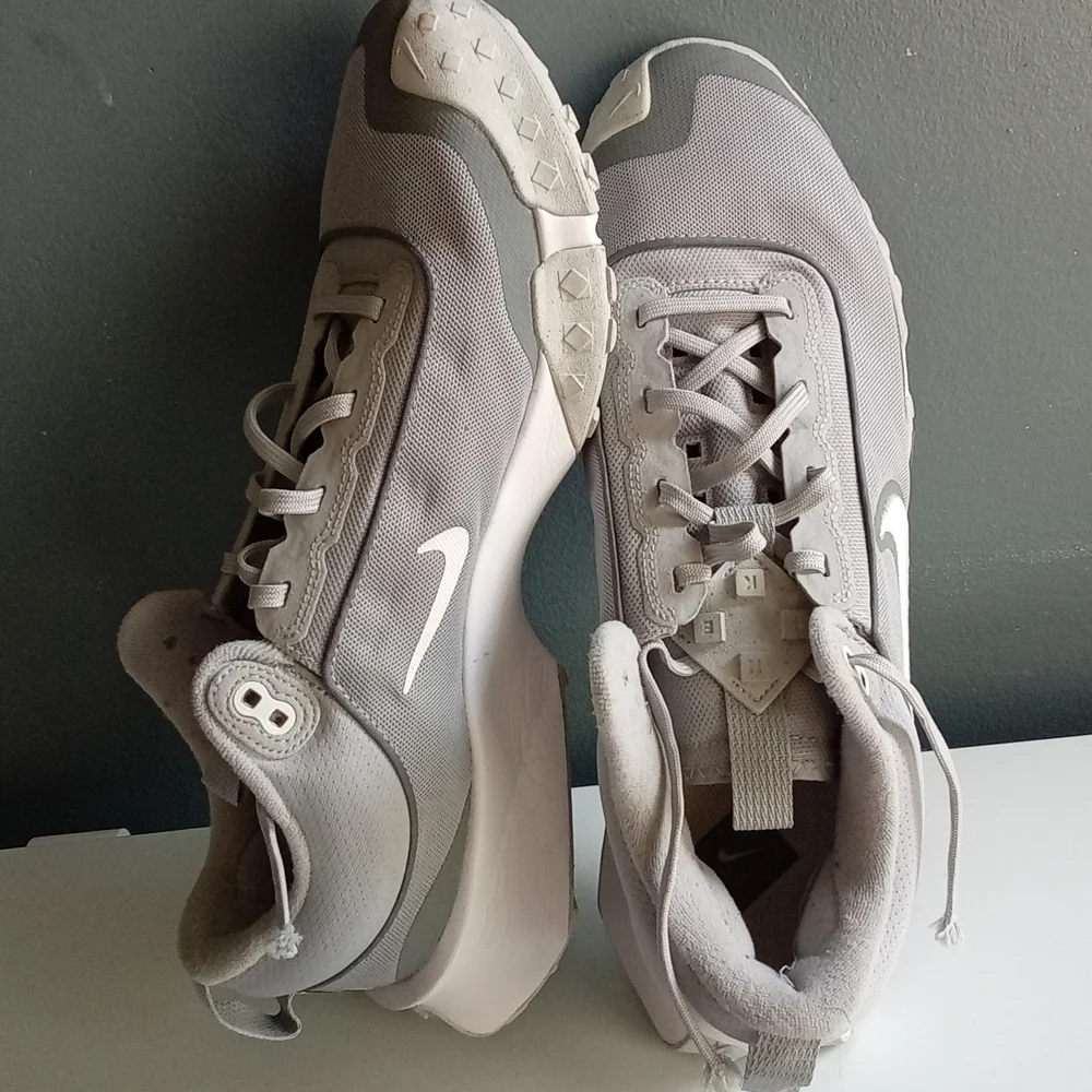 Nike Force Zoom Trout 7 Turf Baseball Shoes Grey White CQ7224-002‎ Mens